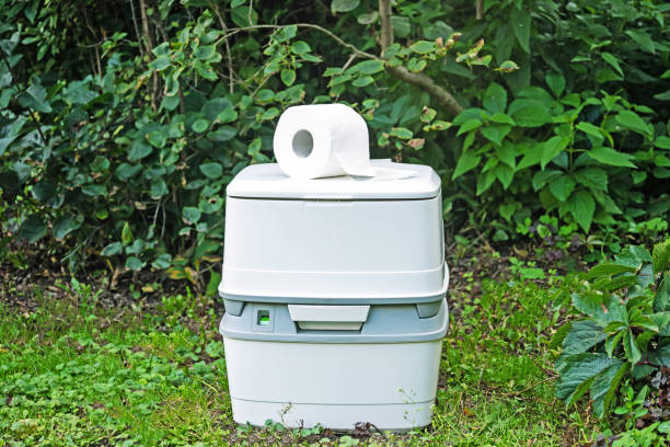 Best Porta potty delivery and setup  in Northville, MI